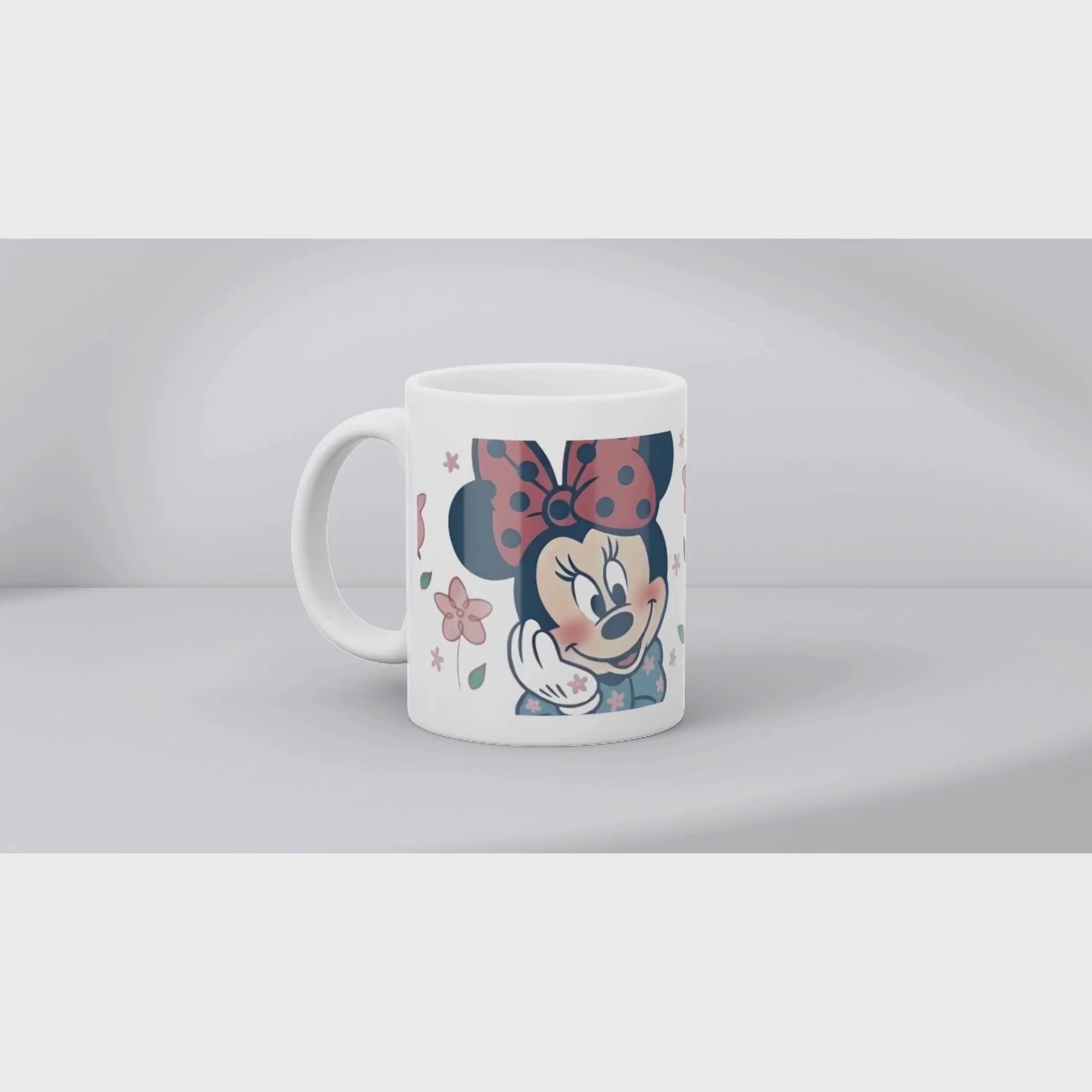 Taza “Dulzura Floral” – Diseño Tierno y Femenino